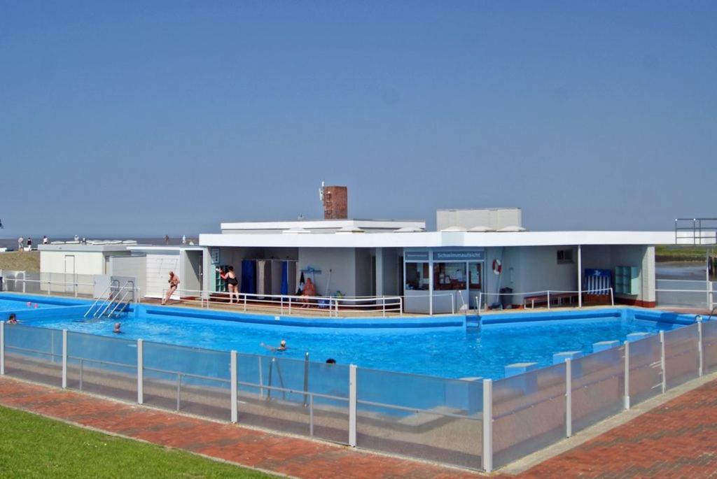 Lodge Camp Harlesiel Direkt Am Wattenmeer 비트문드 외부 사진