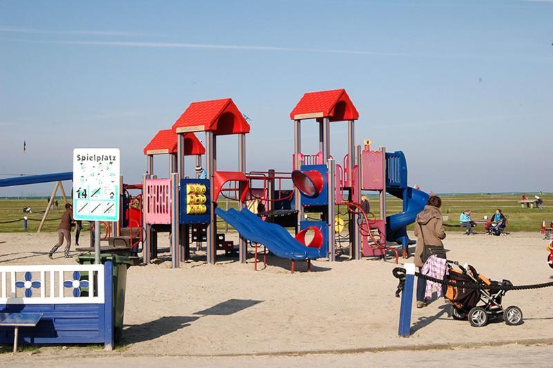 Lodge Camp Harlesiel Direkt Am Wattenmeer 비트문드 외부 사진